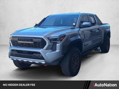 Used 2025 Toyota Tacoma 4x4 Double Cab Hybrid image 1