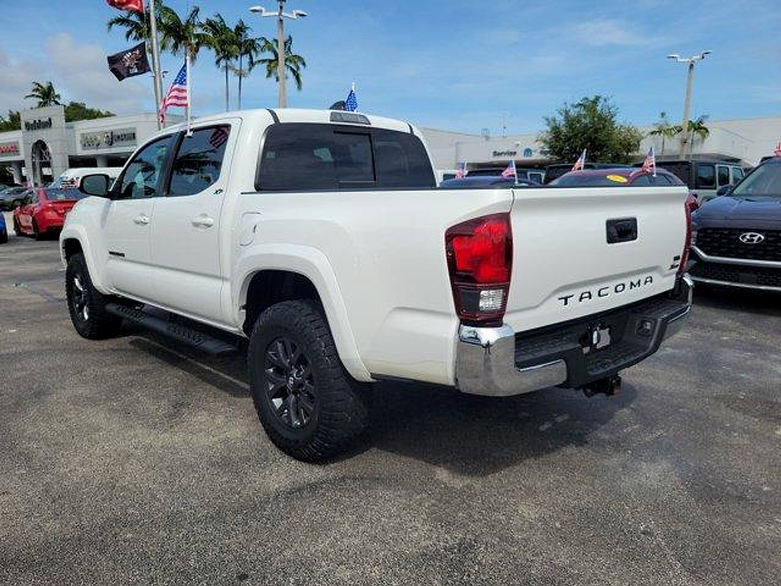Used 2023 Toyota Tacoma SR5 RWD image 5