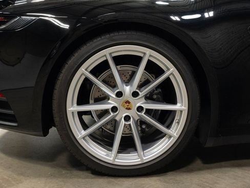 Used 2020 Porsche 911 Carrera RWD image 31