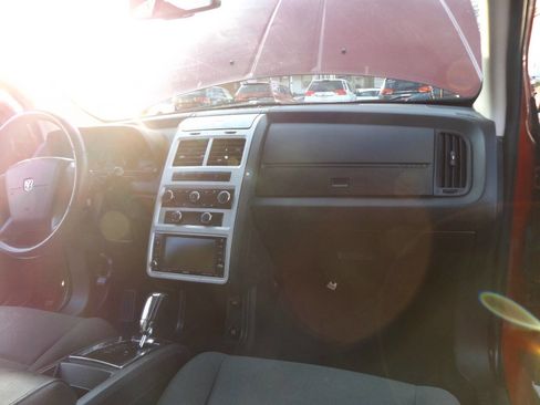 Used 2010 Dodge Journey SXT w/ Flexible Seating Group image 24