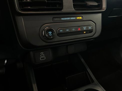 Used 2025 Ford Maverick XL w/ Equipment Group 101A image 14