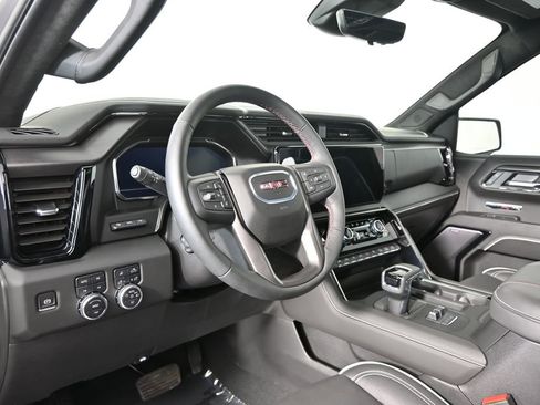 Used 2025 GMC Sierra 1500 AT4X AWD/4WD image 22