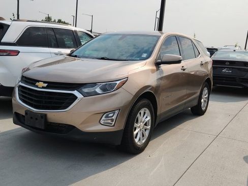 Used 2018 Chevrolet Equinox LT AWD/4WD image 1
