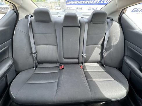Used 2025 Nissan Altima 2.5 SV FWD image 48