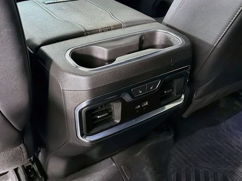 Used 2024 Chevrolet Silverado 2500 High Country w/ High Country Premium Package AWD/4WD image 32