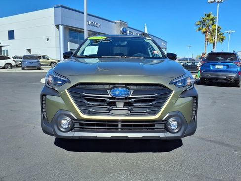 Certified 2025 Subaru Outback Onyx Edition w/ Popular Package #2 image 10