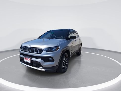 Used 2024 Jeep Compass Limited AWD/4WD image 4