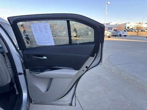 Used 2019 Cadillac XT4 Luxury w/ Cold Weather Package image 26