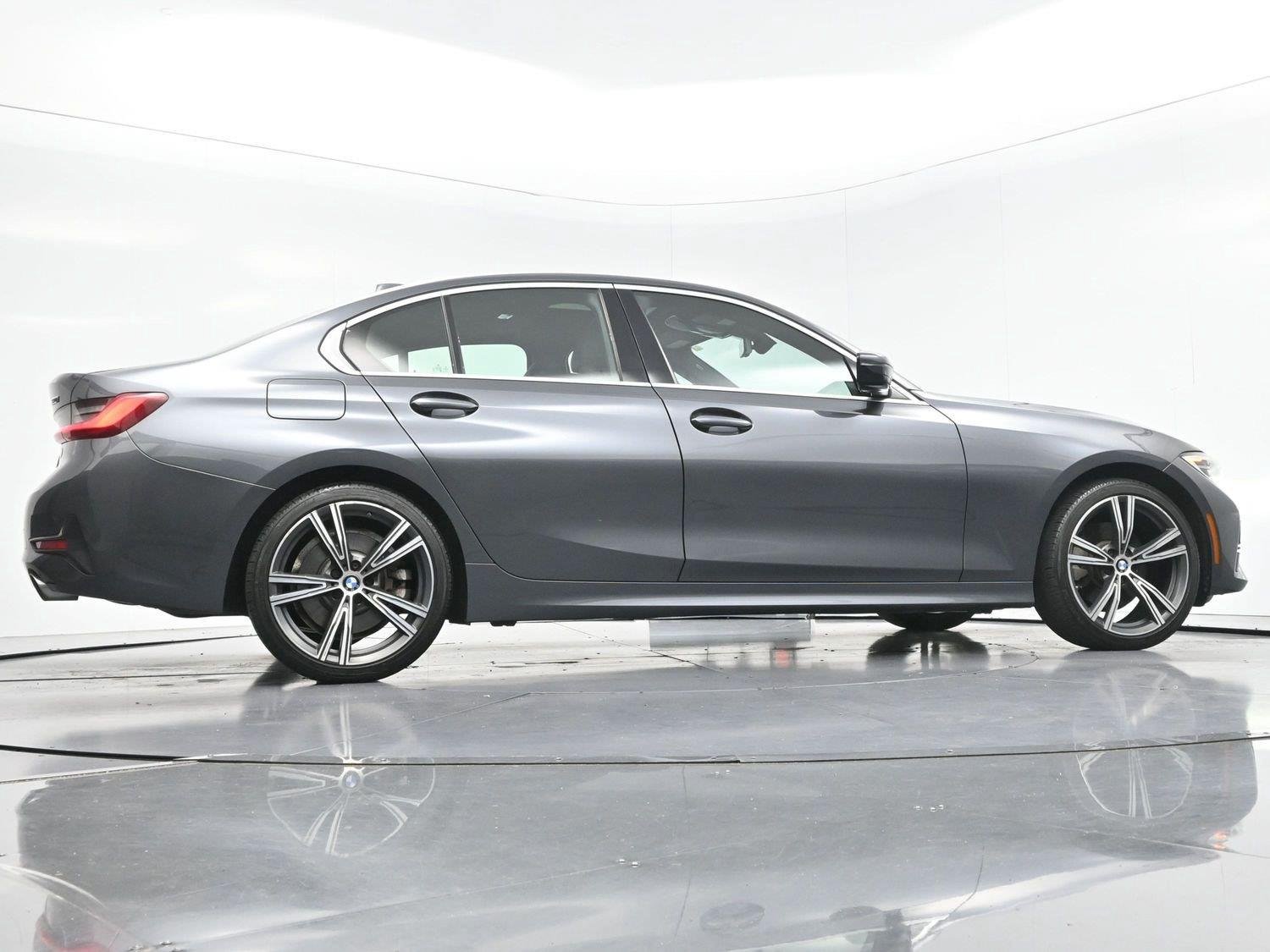 Used 2021 BMW 330i xDrive Sedan w/ Convenience Package AWD/4WD image 50