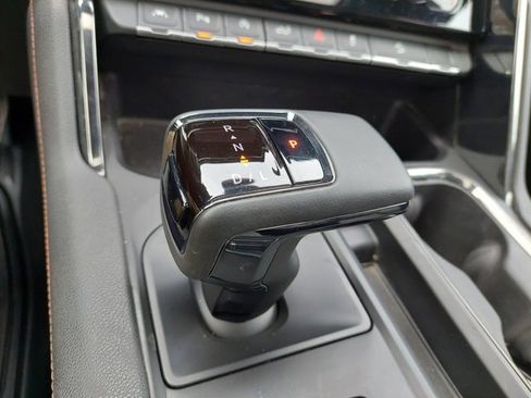 Used 2023 GMC Sierra 1500 AT4 w/ AT4 Preferred Package image 42