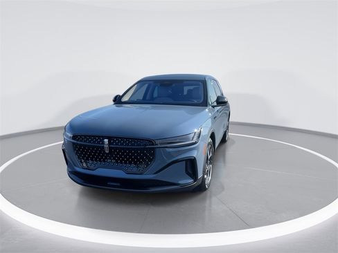 New 2026 Lincoln Nautilus Premier w/ Equipment Group 102A image 3