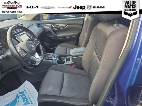 Used 2020 Nissan Rogue S w/ Special Edition Package AWD/4WD image 5
