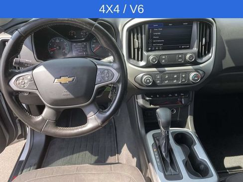 Used 2022 Chevrolet Colorado LT w/ Safety Package AWD/4WD image 13