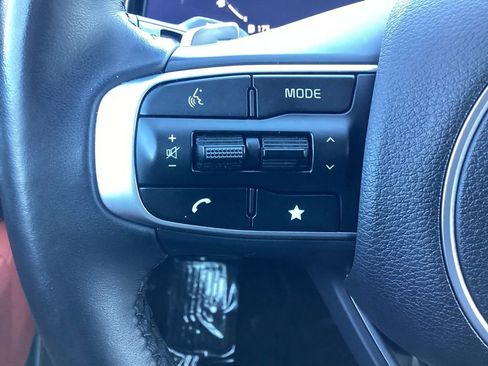 Certified 2025 Kia Sportage SX Prestige AWD/4WD image 19