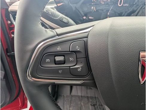 New 2026 Buick Envista Avenir image 17