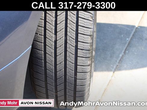 Used 2016 Nissan Frontier SV w/ SV Value Truck Package RWD image 12