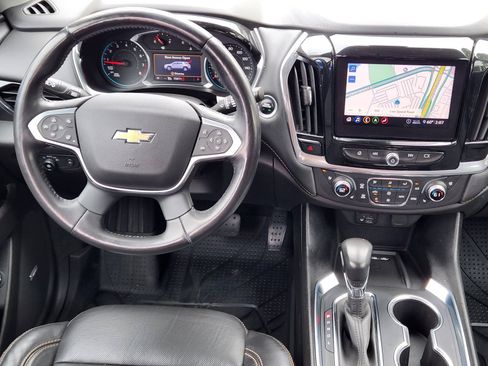 Used 2021 Chevrolet Traverse Premier w/ Redline Edition FWD image 10