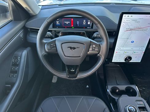 Used 2024 Ford Mustang Mach-E Select w/ Comfort Package Lite image 16
