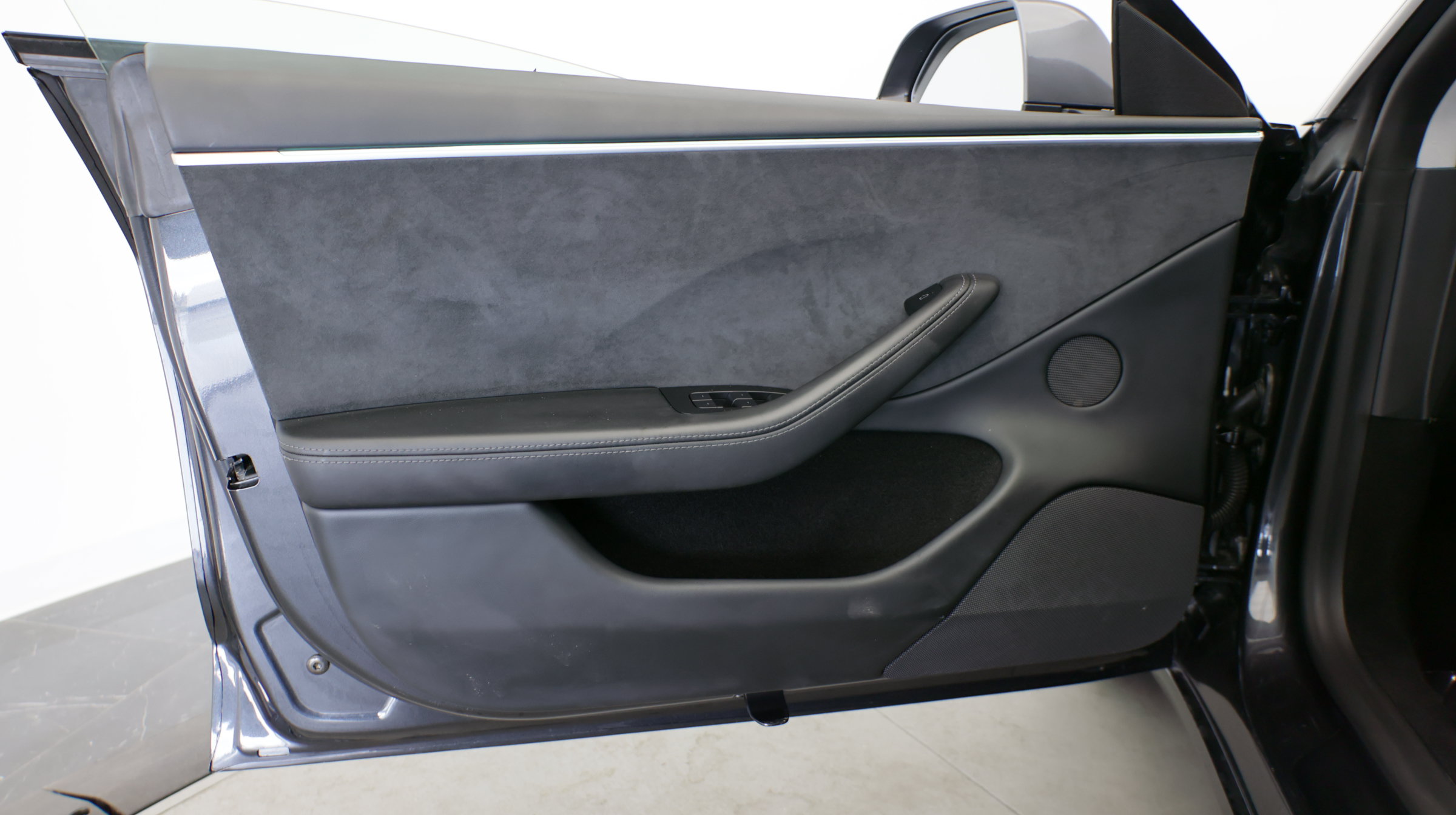 Used 2024 Tesla Model 3 Long Range AWD/4WD image 10