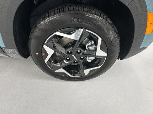 New 2026 Kia Seltos S image 9