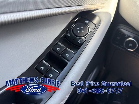 New 2026 Ford Explorer Active w/ Active Comfort Package RWD image 26