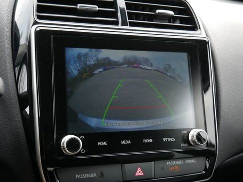 Used 2023 Mitsubishi Outlander Sport SE image 27