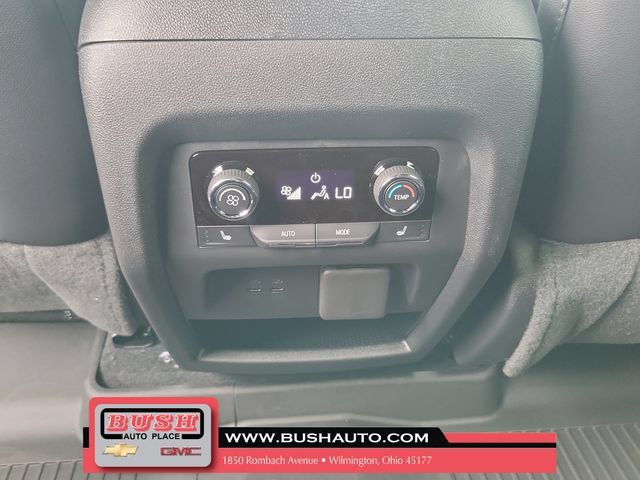 New 2026 Chevrolet Traverse RS w/ LPO, Floor Liner Package FWD image 13