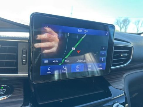 Used 2021 Ford Explorer Limited w/ Equipment Group 301A image 41