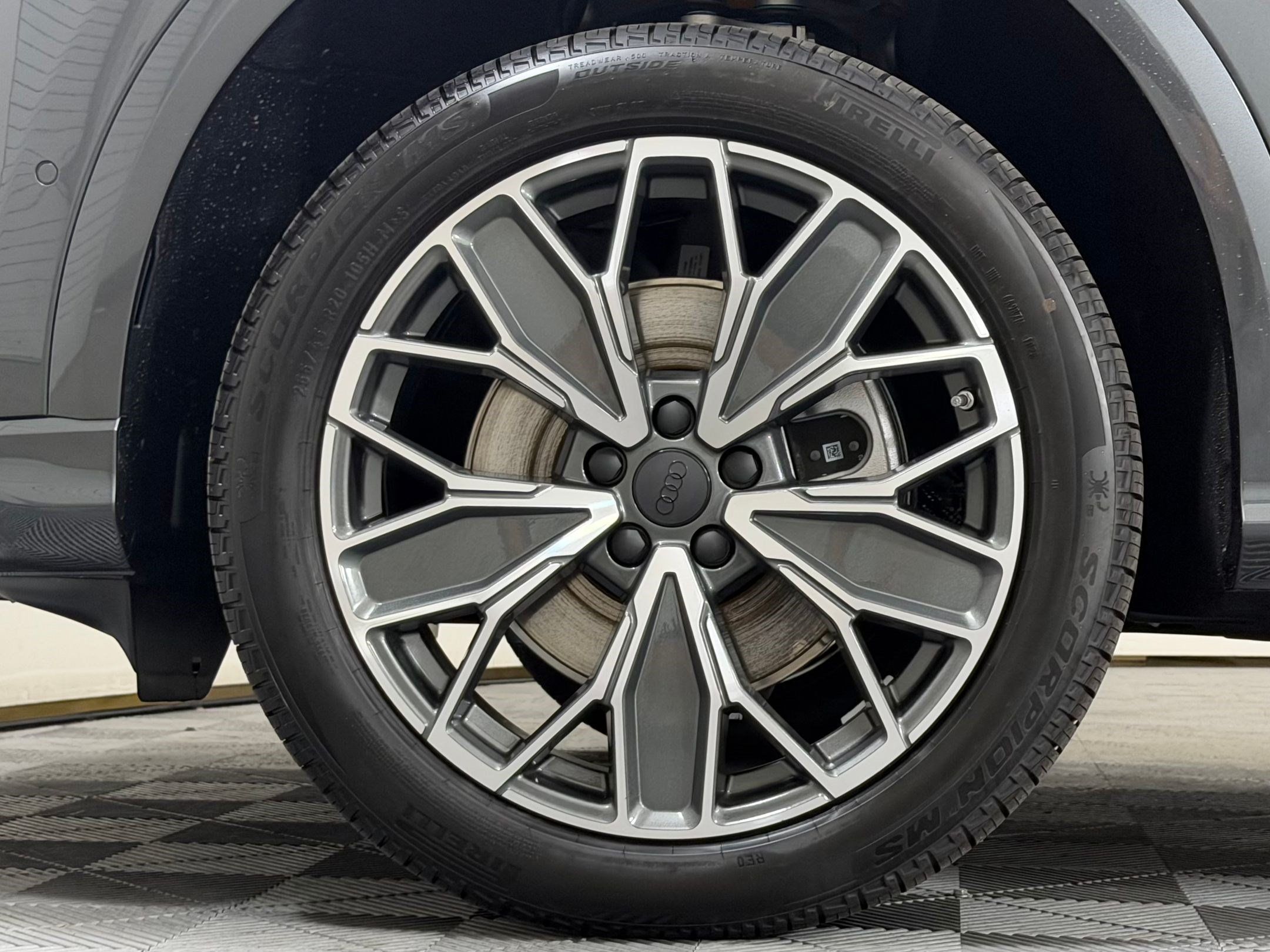 New 2026 Audi Q5 Premium Plus AWD/4WD image 12