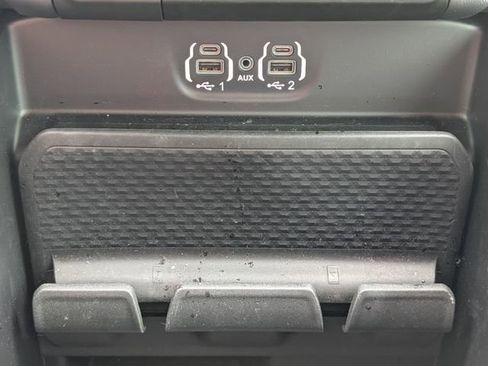 Used 2024 RAM 2500 Big Horn w/ Heated Seats & Wheel Group AWD/4WD image 18
