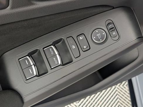 Used 2025 Honda Civic Type R image 10