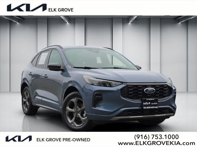 Used 2024 Ford Escape ST-Line AWD/4WD image 1