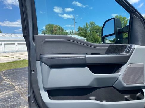 New 2026 Ford F250 XLT w/ XLT Premium Package AWD/4WD image 10