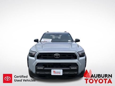 Certified 2025 Toyota 4Runner SR5 AWD/4WD image 3