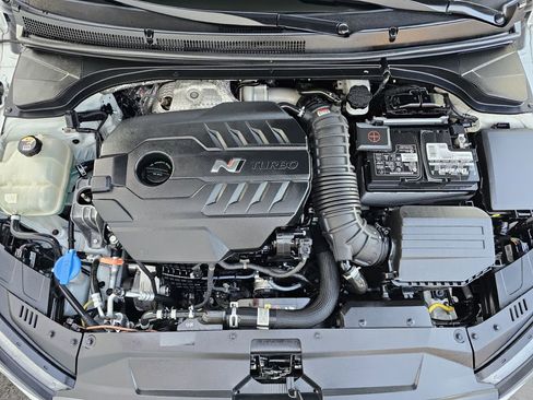 Used 2020 Hyundai Veloster N w/ Performance Package image 18