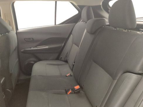 Used 2024 Nissan Kicks S FWD image 18