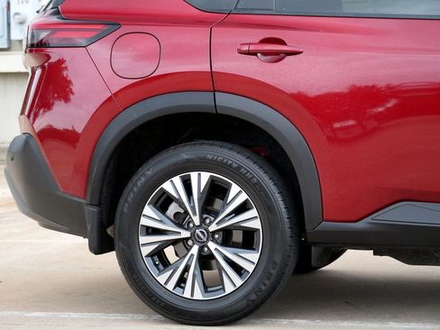 Used 2023 Nissan Rogue SV FWD image 26