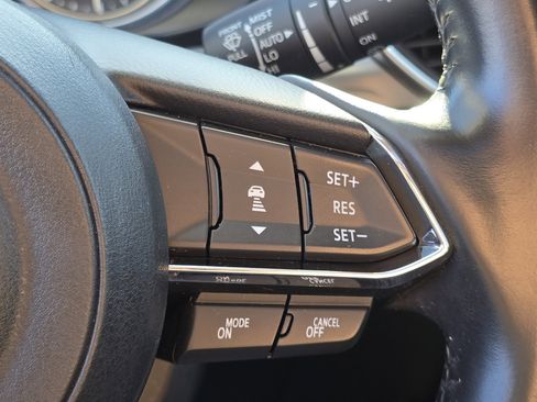 Used 2019 MAZDA CX-5 Touring image 18