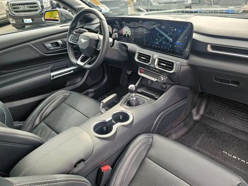 Used 2024 Ford Mustang GT Premium w/ GT Performance Package RWD image 25