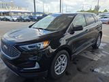 Used 2024 Ford Edge SEL image 2