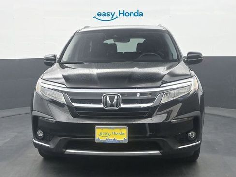 Used 2019 Honda Pilot Touring image 3