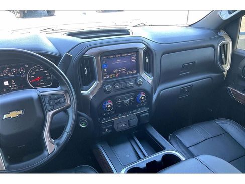 Used 2023 Chevrolet Silverado 3500 High Country w/ Z71 Off-Road Package AWD/4WD image 7