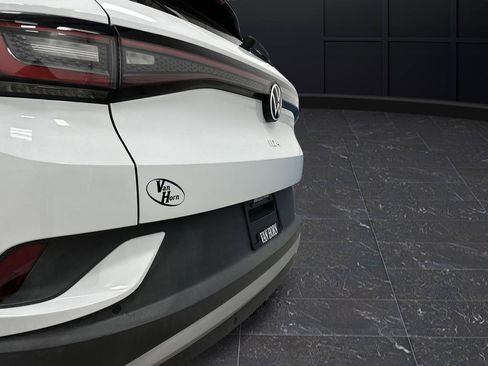 Used 2021 Volkswagen ID.4 Pro S image 33