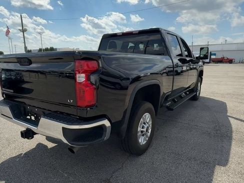 Used 2025 Chevrolet Silverado 2500 LT w/ Convenience Package AWD/4WD image 8