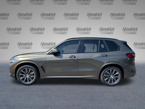 Used 2022 BMW X5 xDrive40i w/ M Sport Package AWD/4WD image 8