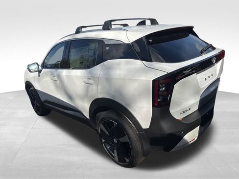 New 2026 Nissan Kicks SR w/ Cold Weather Package AWD/4WD image 30