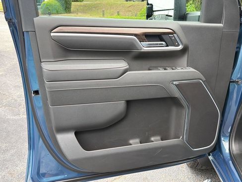 New 2026 Chevrolet Silverado 3500 LT w/ All Star Edition AWD/4WD image 16