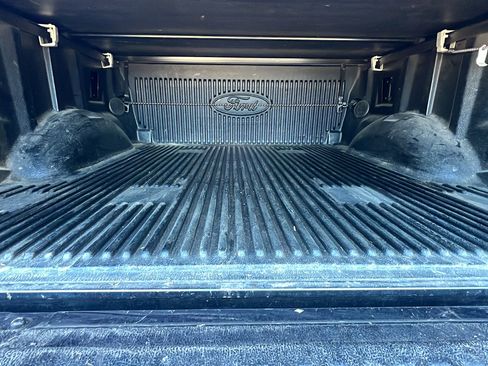 Used 2020 Ford F150 Lariat image 13