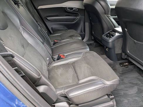 Used 2016 Volvo XC90 T6 R-Design w/ Protection Package Plus AWD/4WD image 20