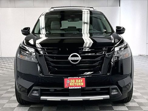 New 2025 Nissan Pathfinder SL w/ Lighting Package (N92) image 15